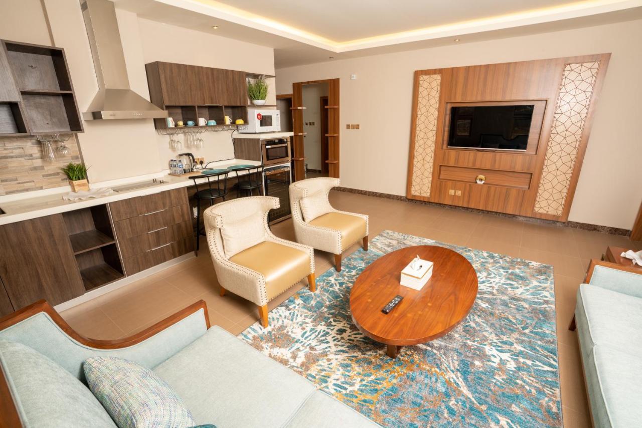 Suite Blue Dammam Exterior photo