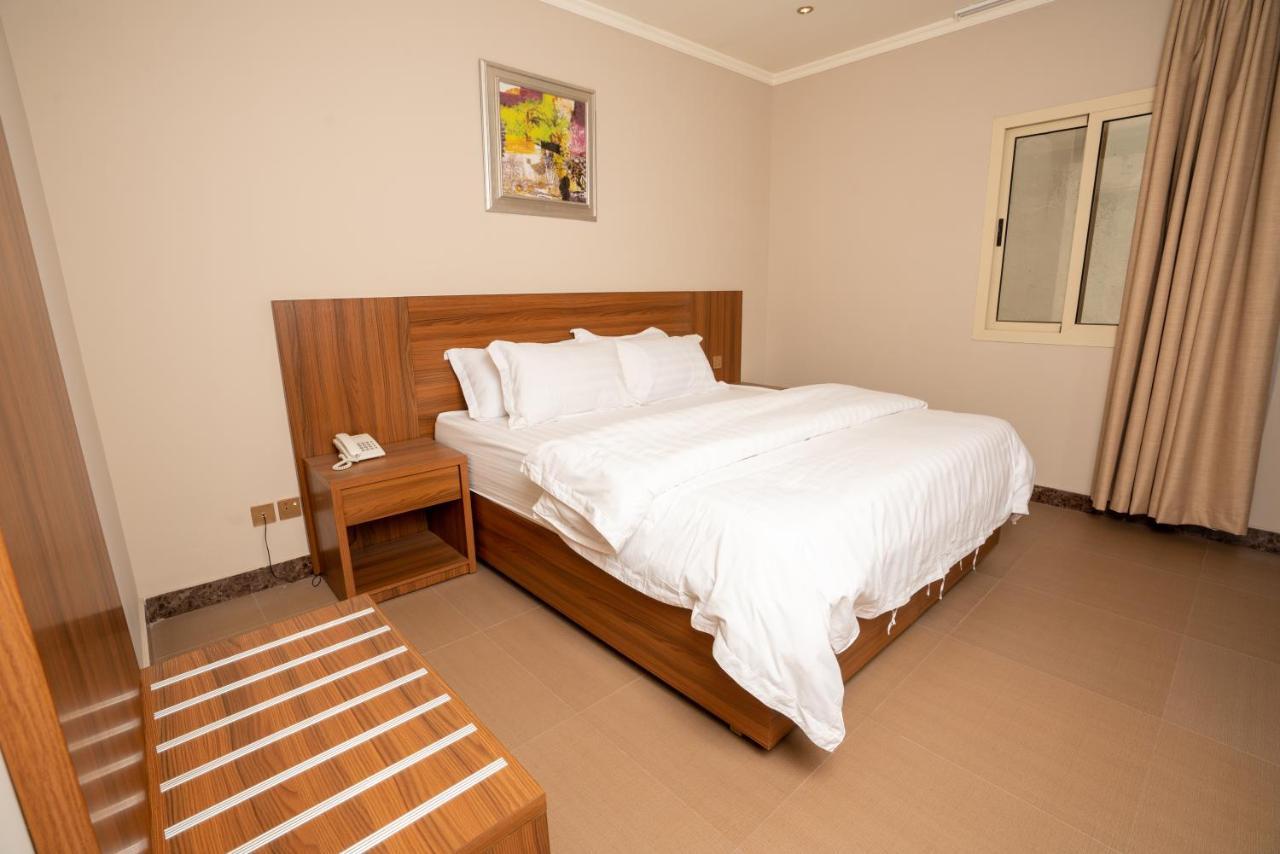 Suite Blue Dammam Exterior photo